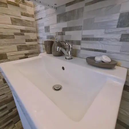 Kallipoleos * Nicosia