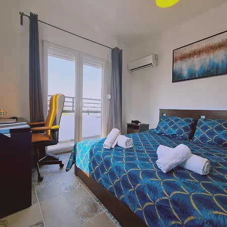 Apartment Kallipoleos *